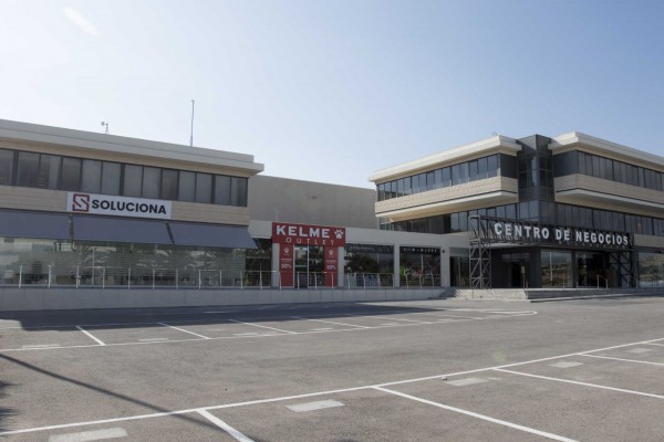 Neumáticos Soledad crea una consultora y la sitúa en la antigua Kelme, su nuevo centro de negocios