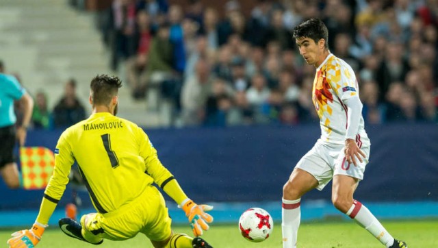 España busca su segunda victoria del Preeuropeo ante el líder del grupo