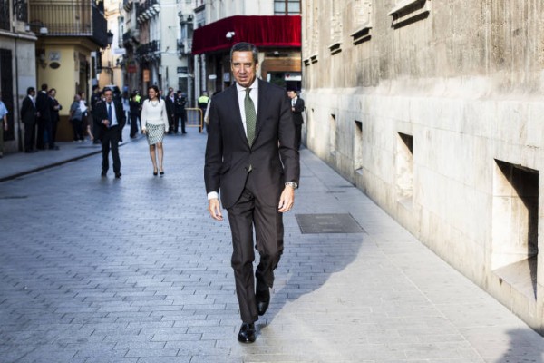 El juez que investiga la presunta caja B del PP pide las grabaciones entre González y Zaplana