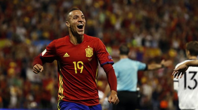 Rodrigo y Maksimovic, sin minutos pero con sus selecciones clasificadas para el Mundial