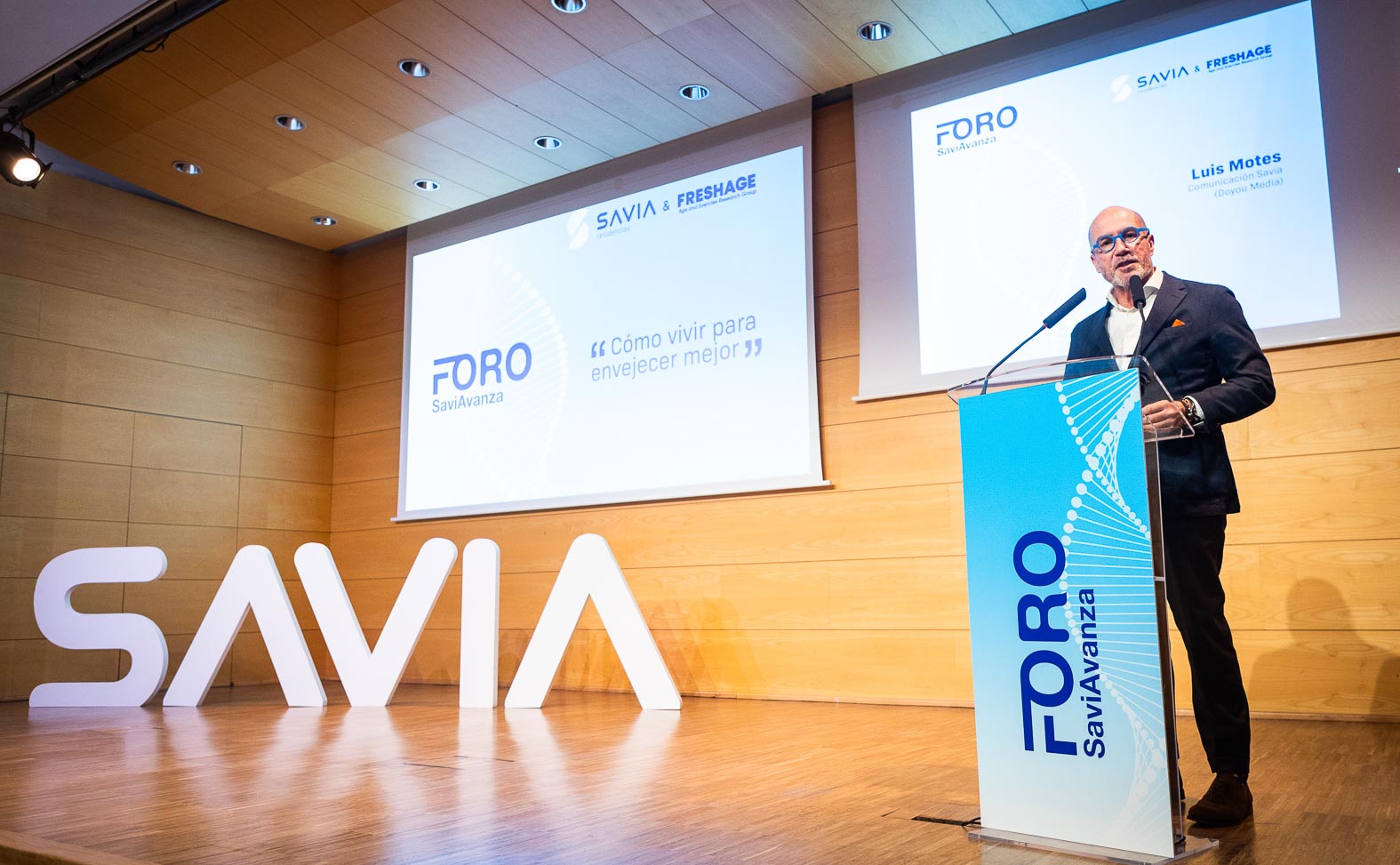 Foro SaviAvanza: 'Cómo vivir para envejecer mejor' (Fotos: Josele Bort)