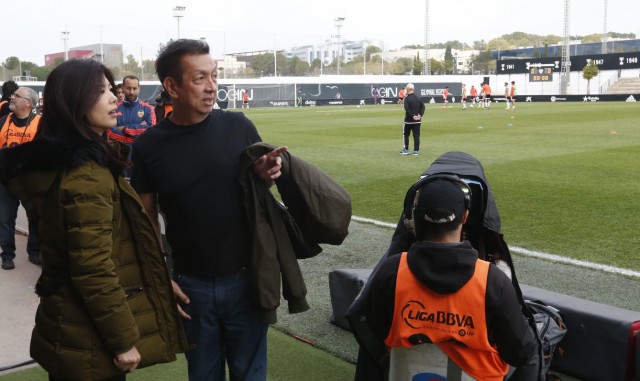 La televisión 'rescata' los ingresos del Valencia CF tras la debacle deportiva

