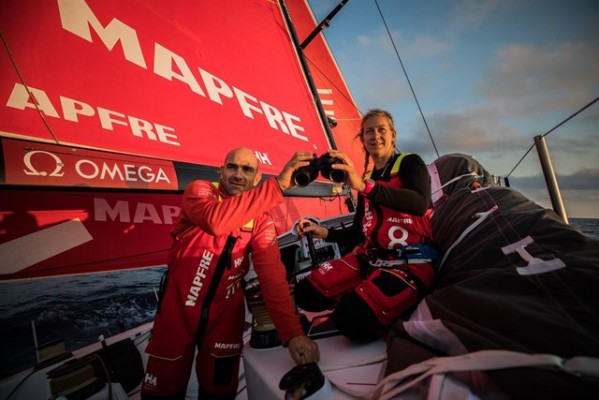 El 'Mapfre' vence la etapa prólogo