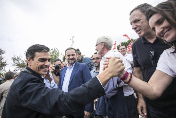 La Fiesta de la Rosa (II): la amenaza de batalla en el PSPV se extiende a las tres provincias