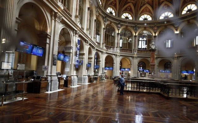 El Ibex 35 presenta tablas al cierre de una jornada semifestiva