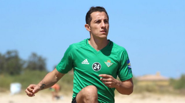 Setién se lleva al Betis a Yoga para preparar el partido ante el Valencia CF