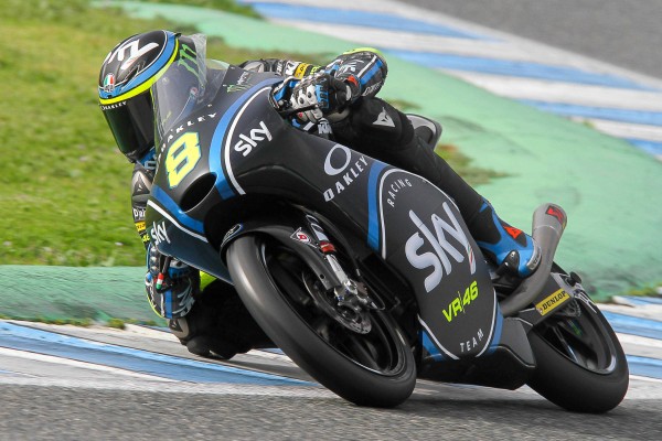 Bulega y Fenati dominan la jornada, el líder Mir con problemas
