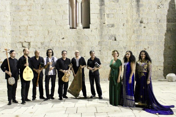 Capella de Ministrers aplega al Teatre Principal recorrent la historia valenciana amb un concert