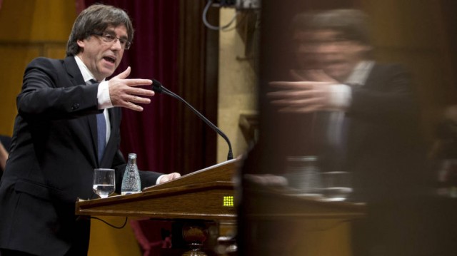 La CUP mantiene la presión sobre Puigdemont y le pide coherencia para proclamar la república 