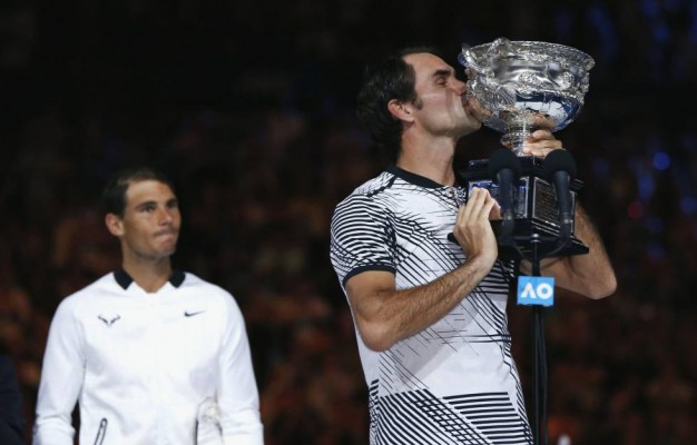 Federer gana a Nadal en final de Shanghái y acaba con su racha de victorias