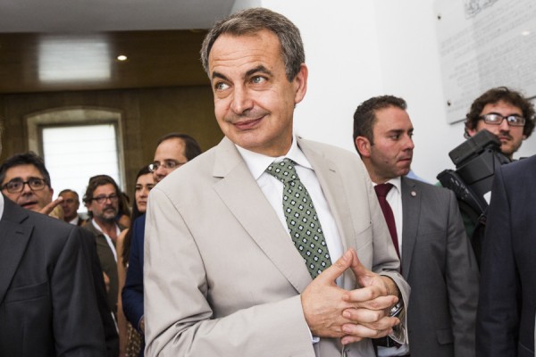 Zapatero, a Puigdemont: 