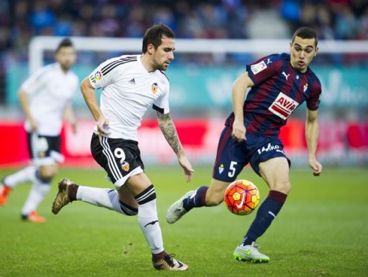 Escalante firma con el Eibar hasta 2020
