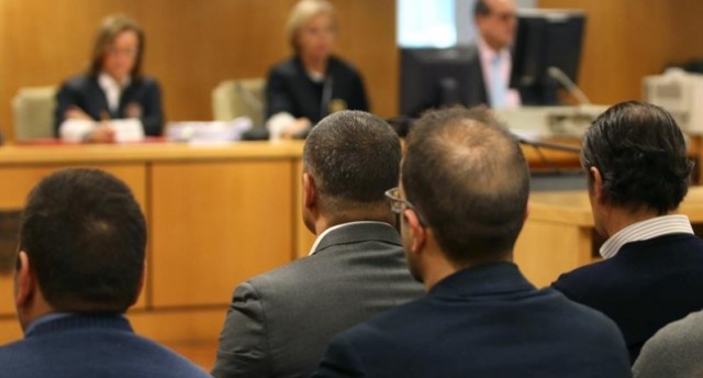 Los abogados de las víctimas acusan a Flores de esconder las urnas de las entradas de la fiesta