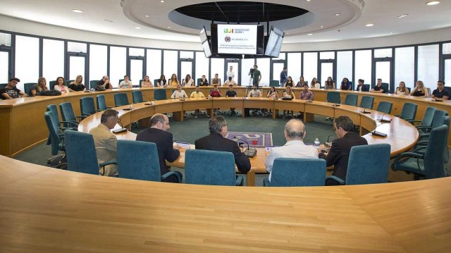 El Villarreal entregará las becas para deportistas de la UJI