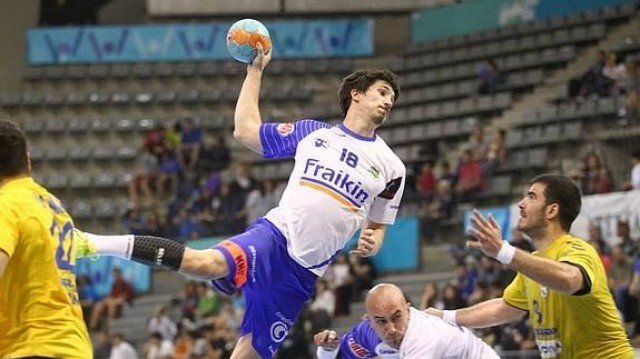 Álvaro Ruiz y Aleix Gómez sustituyen a los lesionados Sarmiento y Odriozola en los Hispanos