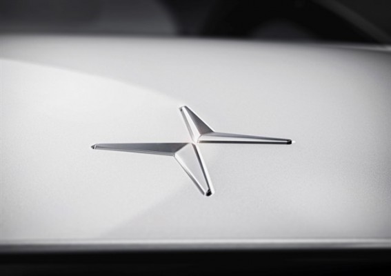Polestar lanza su primer modelo, un híbrido con hasta 150 kilómetros de autonomía eléctrica