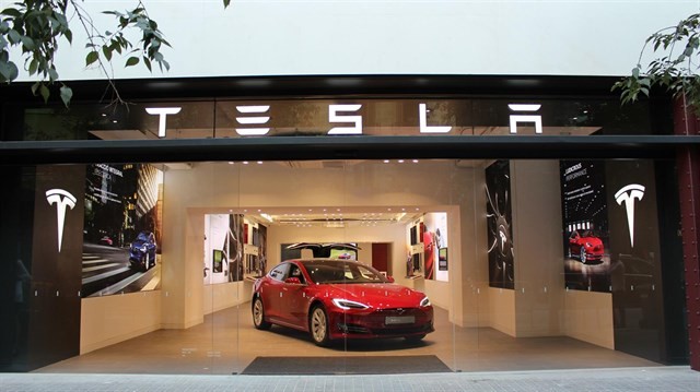 Tesla abre en Barcelona su primera tienda permanente en España