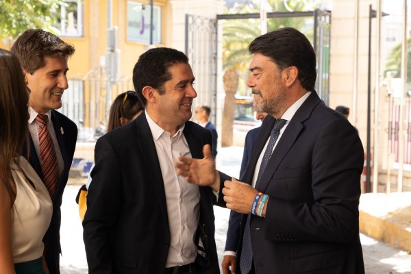 Toni Pérez, nuevo presidente de la Diputación de Alicante (Fotos: Pepe Olivares)