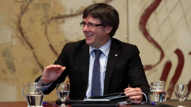 Puigdemont podría evitar el 155 si convoca elecciones sin una DUI