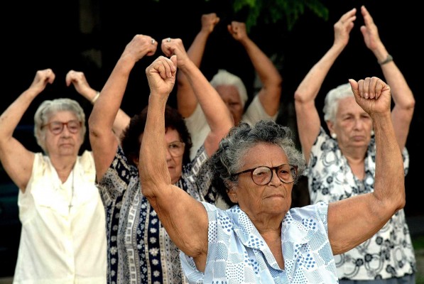La osteoporosis causa el 80% de las fracturas en mujeres menopáusicas de más de 50 años