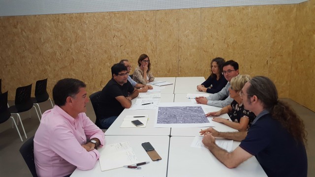 San Antón reclama cambios para su regeneración: casas más pequeñas y tráfico restringido 