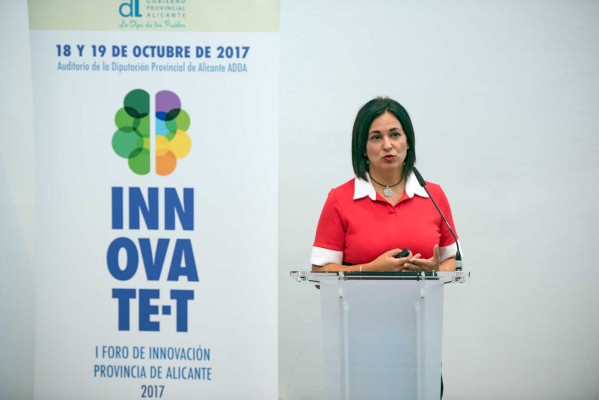 Una investigación para el calzado que acaba mejorando las prótesis de cadera