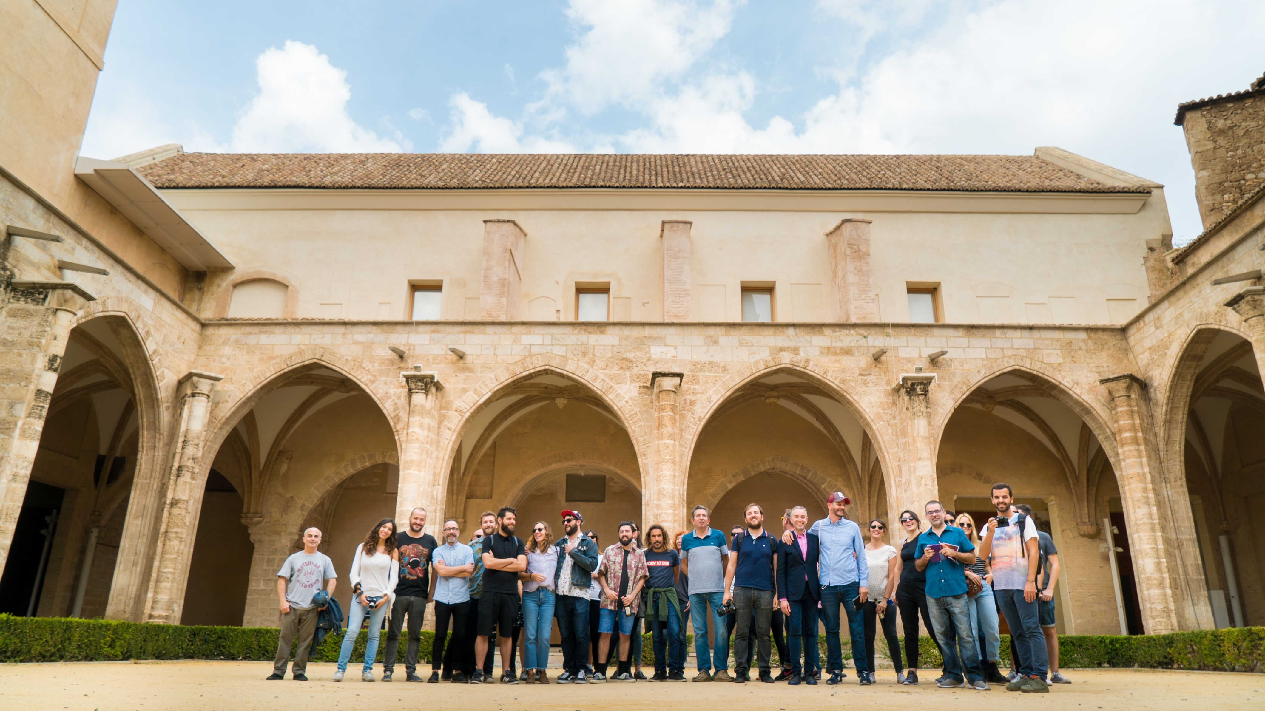 El Claustro gótico del Centre del Carme reune ocho propuestas sonoras