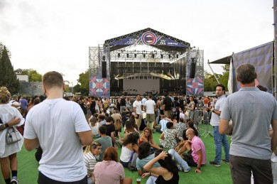 Compromís asegura que los conciertos de Viveros han perdido un 40 % de entradas sobre 2023