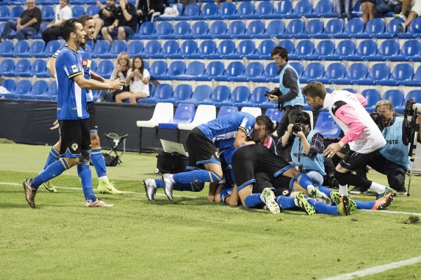 Óscar Díaz señala a las jugadas a balón parado como el gran déficit del Hércules