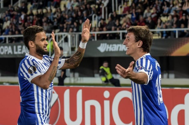 La Real Sociedad golea con facilidad al Vardar 