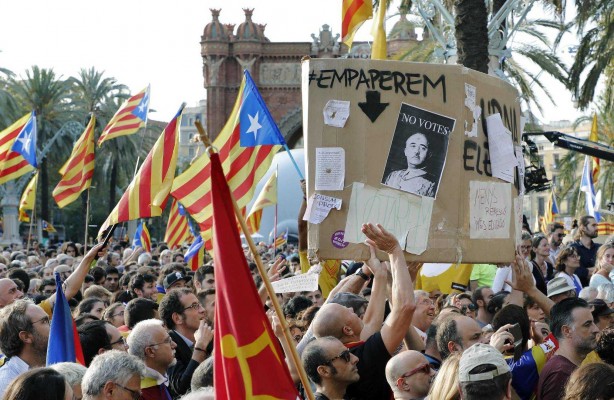 Los Mossos y TV3, en el punto de mira de las medidas pactadas con el Gobierno y el PSOE