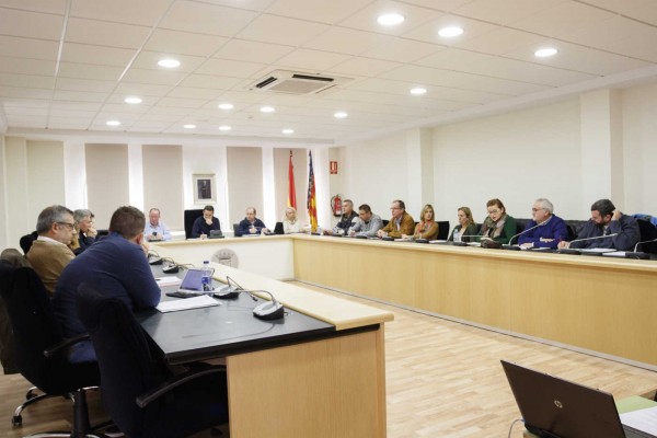 La oposición, insatisfecha con el pleno sobre la gestión urbanística del PP de La Nucía