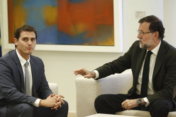 Fricción entre PP, PSOE y Cs por el 155: hay acuerdo sin plazos y solapamiento de portavoces