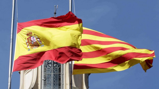 El que ens amaguen darrere la bandera