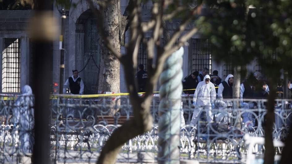 Turquía detiene a 65 presuntos yihadistas tras el atentado de Estambul