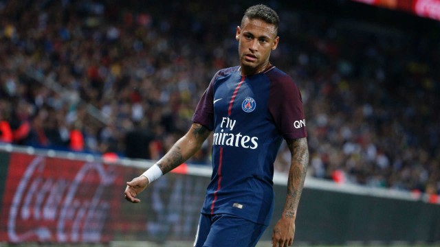 Alves dice que Neymar ya quería abandonar el Barcelona en junio