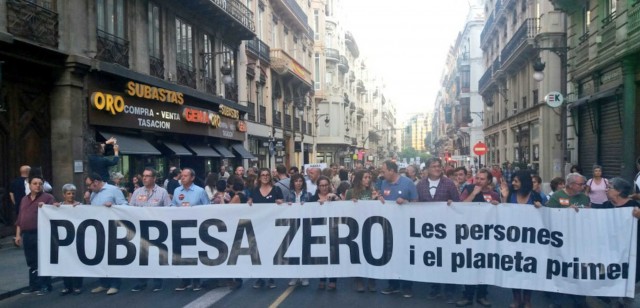 Una marcha recorre València para exigir que se acabe con la 