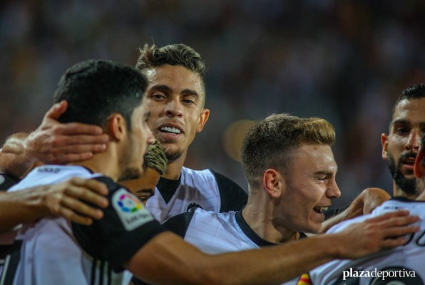 El Valencia avanza al ritmo de Liga de Campeones con 21 puntos en 9 jornadas