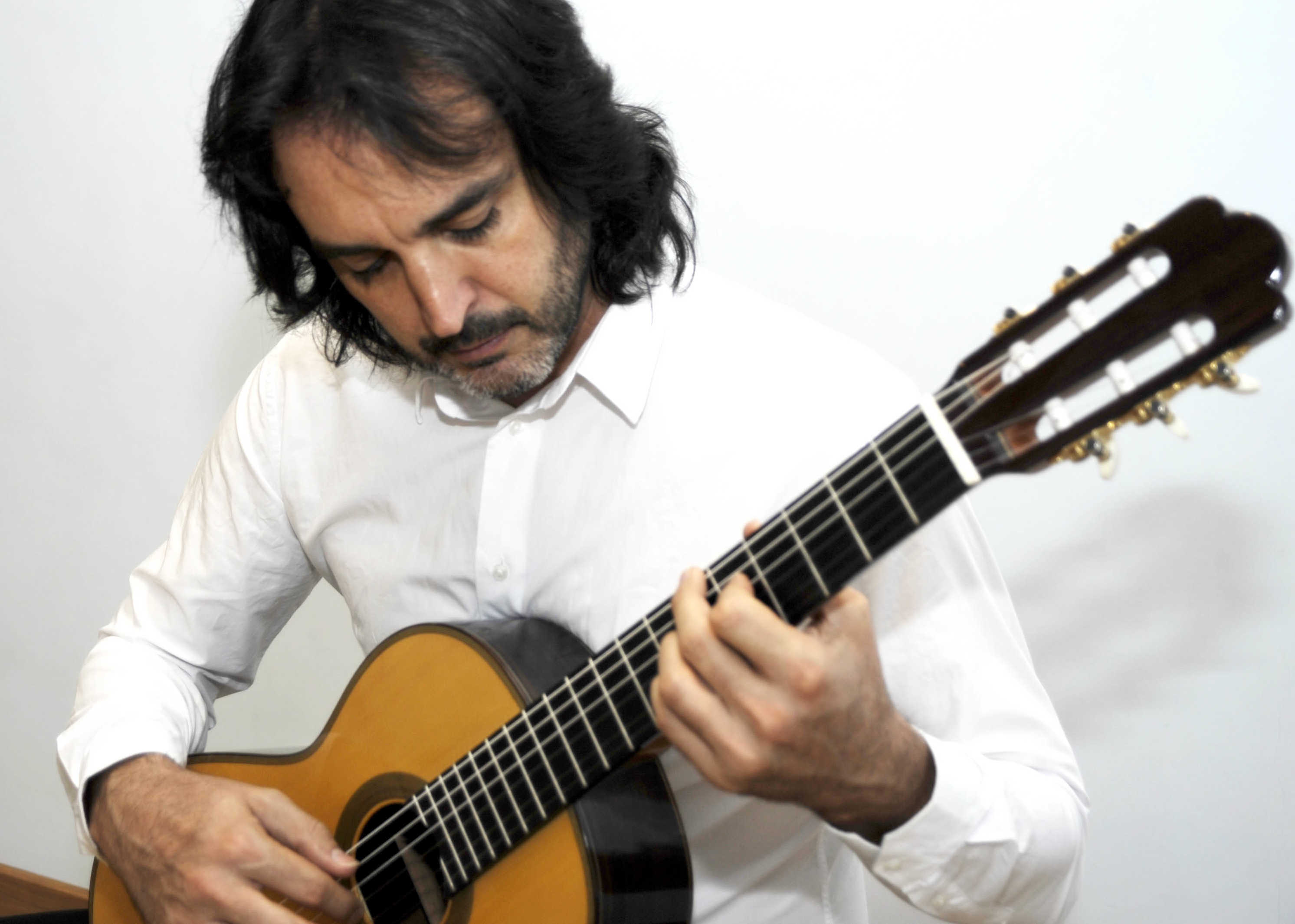 Toni Cotolí comparte su nuevo trabajo en el Palau mientras celebra sus 15 años de carrera