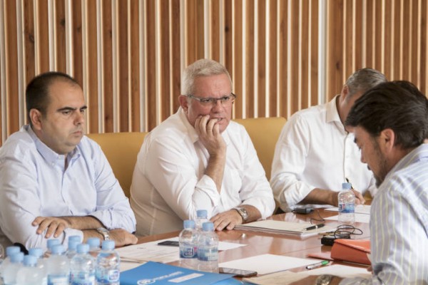 Dos técnicos de Alicante responsabilizan al asesor de Comercio en el caso del supuesto fraccionamiento