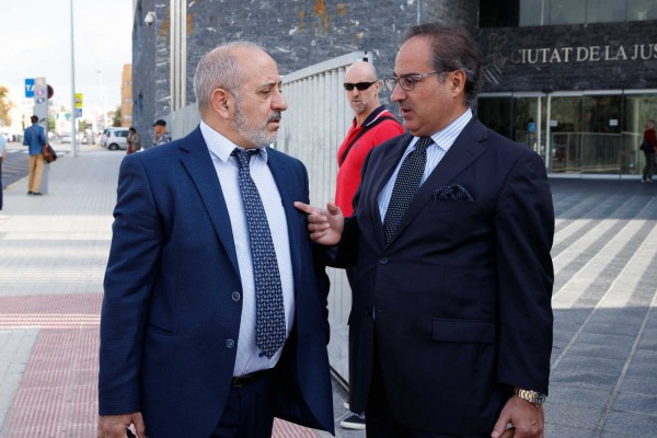 Los imputados del 'caso uniformes' de Santa Pola no declaran al faltar documentación de la Udef