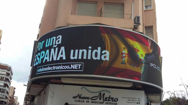 Allá