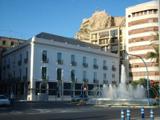 Cuenta atrás para la (segunda) rehabilitación del Palas: Urbanismo allana su reparación