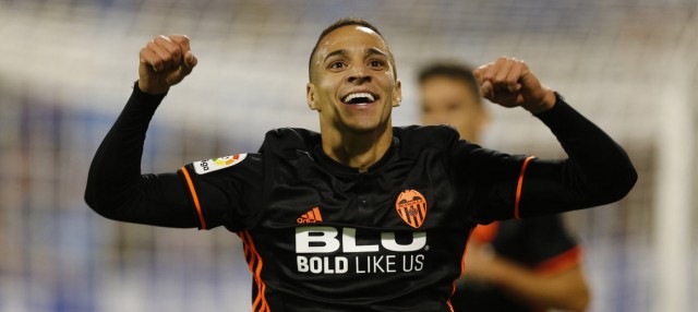 Rodrigo suma cinco goles en siete partidos coperos con el Valencia