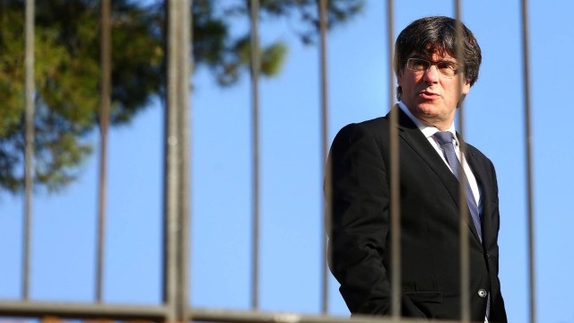 Puigdemont renuncia a la independencia y se inclina por unas elecciones el 20 de diciembre