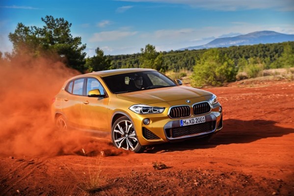 BMW lanzará en marzo su nuevo todocamino X2

