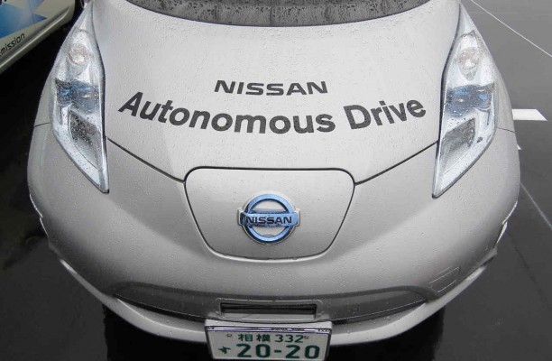 Nissan prueba en Tokio un prototipo con tecnología de conducción totalmente autónoma

