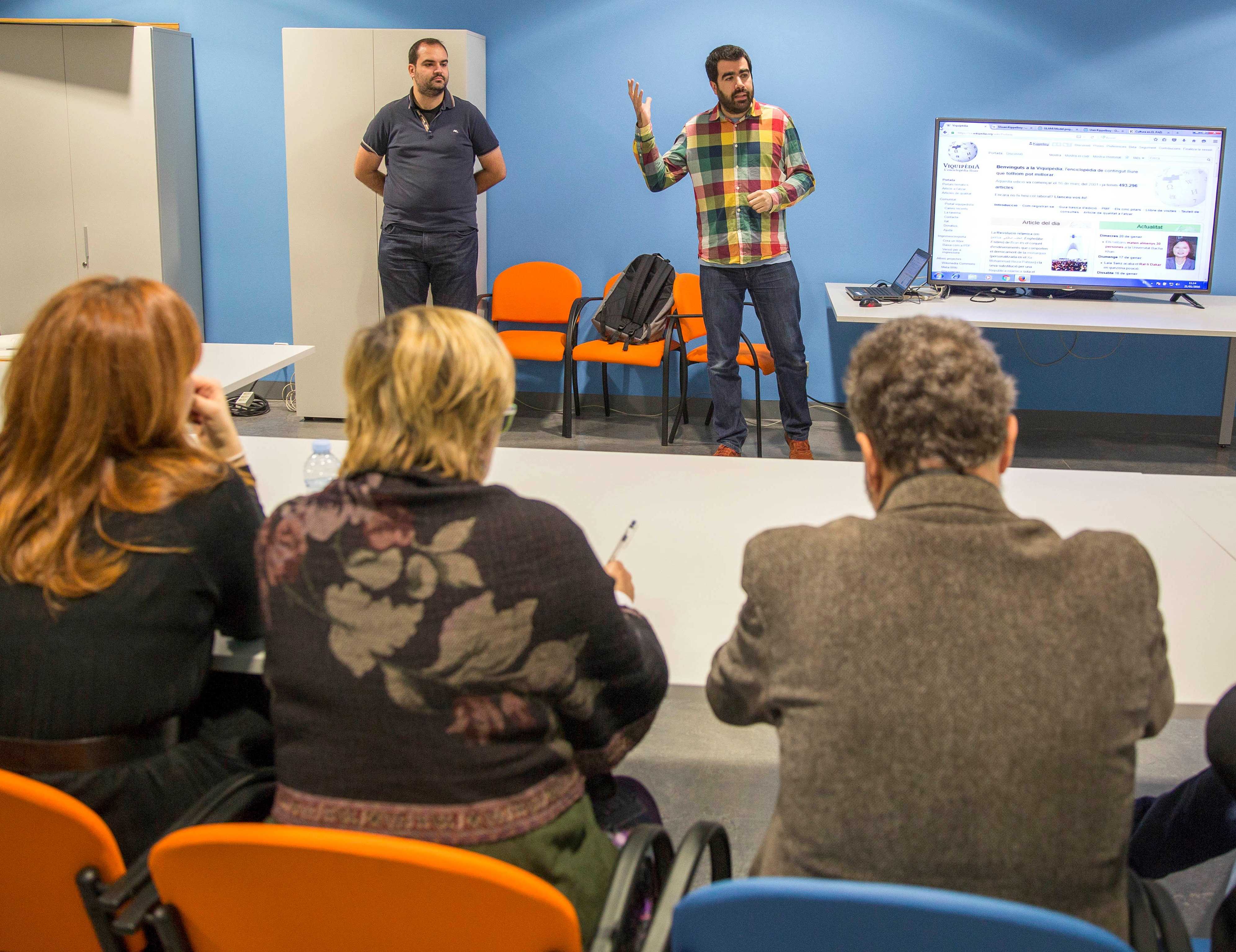 El MuVIM acull un taller de Viquipèdia centrat en la difusió del segle de la Il·lustració