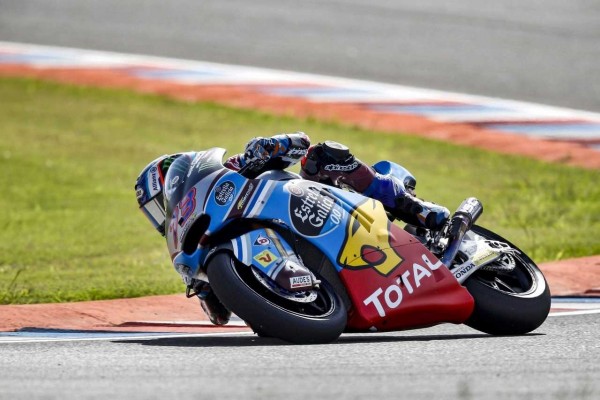 Márquez mejor tiempo en agua, Oliveira en seco
