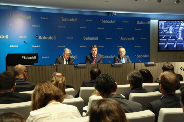 El Sabadell redobla su apuesta por Alicante: traslada el consejo y los actos corporativos